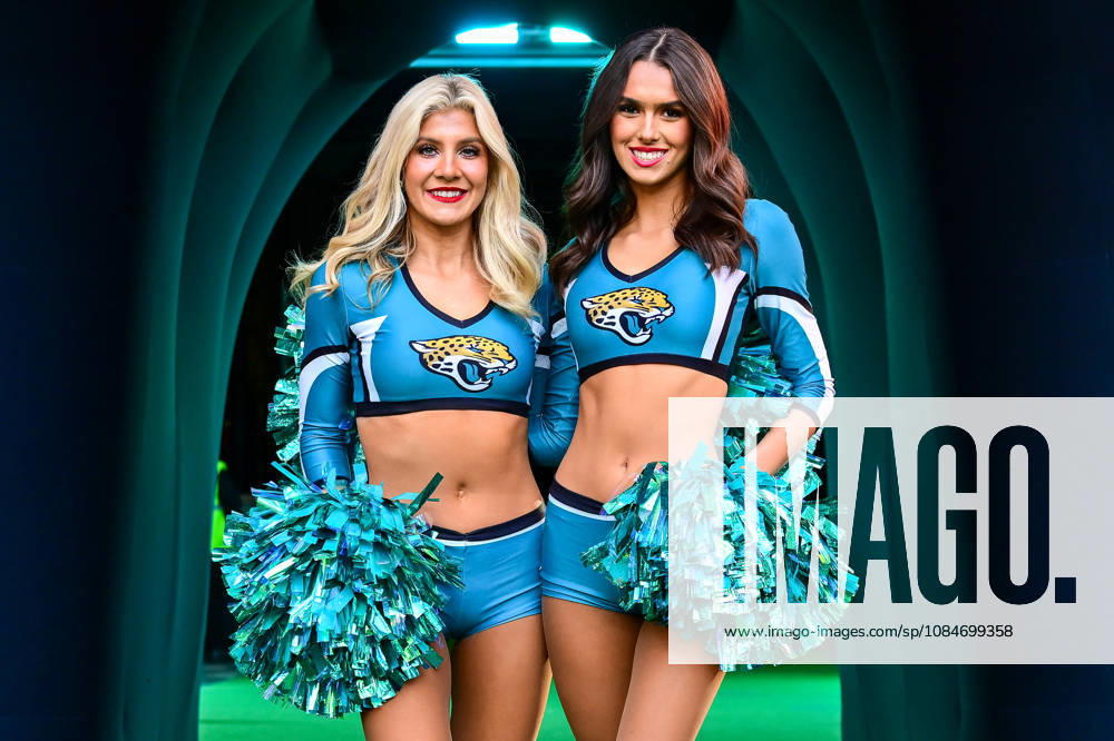Jacksonville Jaguars v Houston Texans, International Series Jaguars Cheerleaders during the International Series match between Jacksonville Jaguars and Houston Texans at Wembley Stadium, London, UK on 18 October 2026. Editorial use only ,