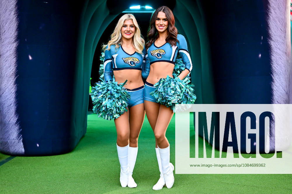 Jacksonville Jaguars v Houston Texans, International Series Jaguars Cheerleaders during the International Series match between Jacksonville Jaguars and Houston Texans at Wembley Stadium, London, UK on 18 October 2026. Editorial use only ,