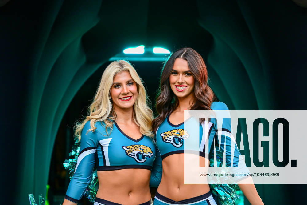 Jacksonville Jaguars v Houston Texans, International Series Jaguars Cheerleaders during the International Series match between Jacksonville Jaguars and Houston Texans at Wembley Stadium, London, UK on 18 October 2026. Editorial use only ,