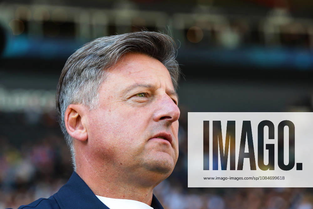 Udinese’s head coach Kosta Runjaic during the Serie A soccer match between Udinese and Lecce at the Friuli Stadium in Udine, north east Italy - October 18, 2026. - Soccer