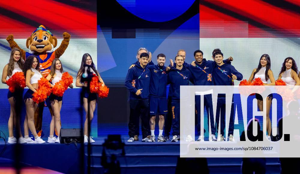 ROTTERDAM - The Dutch men s gymnasts qualify for the team final at the World Gymnastics Championships in Rotterdam Ahoy. IRIS VAN DEN BROEK ANP ANPxSportx IVx 572832574 originalFilename: 572832574