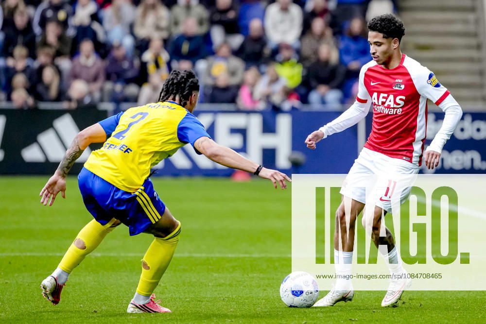 LEEUWARDEN - AZ Alkmaar forward Ro-Zangelo Daal during the Vriendenloterij Eredivisie match between SC Cambuur and AZ at Kooi Stadion on 18 October 2026 in Leeuwarden, Nederland. ED VAN DE POL EYE4IMAGES DeFodi Images -