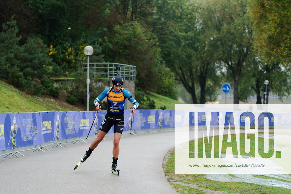 GER, Biathlon, Frauen, IBU Biathlon Loop One Festival 2026, Saison 2026 2027, Super Sprint Qualifikation Damen Heat 1-4 Susan Kuelm ( EST, 7 ) in der Kurve München Olympiapark Bayern Deutschland