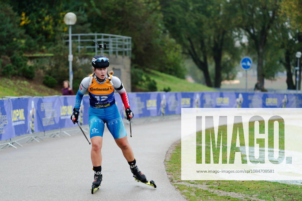 GER, Biathlon, Frauen, IBU Biathlon Loop One Festival 2026, Saison 2026 2027, Super Sprint Qualifikation Damen Heat 1-4 Ukaleq A. Slettemark ( GRL, 12 ) in der Kurve München Olympiapark Bayern Deutschland