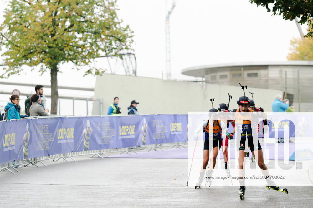 GER, Biathlon, Frauen, IBU Biathlon Loop One Festival 2026, Saison 2026 2027, Super Sprint Qualifikation Damen Heat 1-4 Julia Tannheimer ( DEU, 34 ) im Duell München Olympiapark Bayern Deutschland