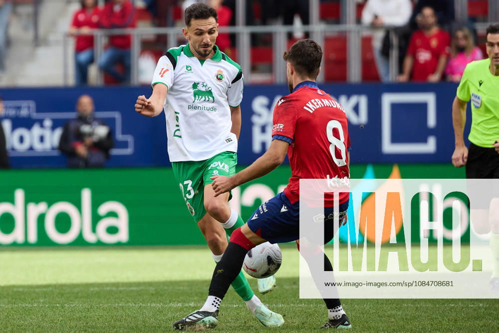 LaLiga EASports 2026 27 CA Osasuna v Racing de Santander Ivan Martin (23. RAC) (L) and Iker Munoz (8. OSA) (R) battle for the ball during the football match of LaLiga EA Sports between CA Osasuna and Racing de Santander played at El Sadar stadium in Pamplona (Spain) on Oct 18 2026. Credit: Inigo Alzugaray Agencia LOF Pamplona LaLiga EASports 2026 27 CA Osasuna v Racing de Santander
