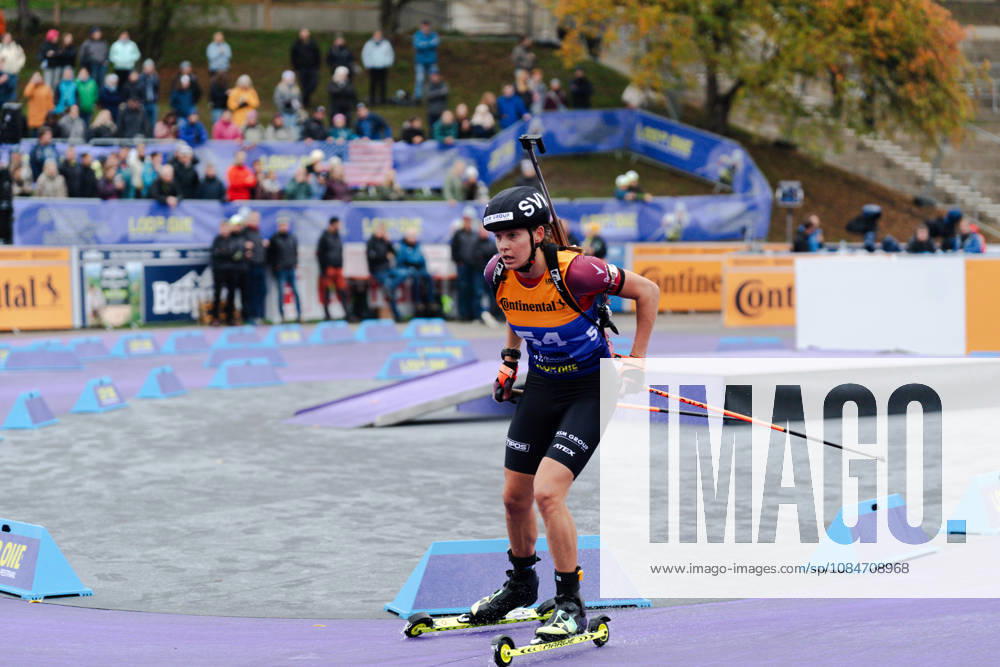 GER, Biathlon, Frauen, IBU Biathlon Loop One Festival 2026, Saison 2026 2027, Super Sprint Qualifikation Damen Heat 1-4 Maria Remenova ( SVK, 54 ) in der Strafrunde München Olympiapark Bayern Deutschland