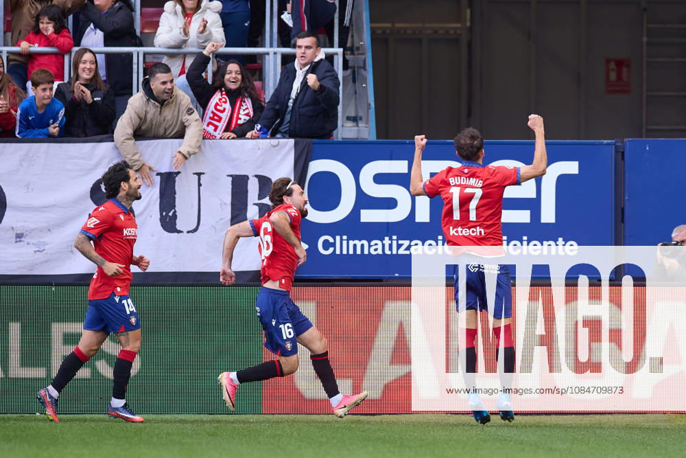 Ante Budimir of CA Osasuna celebrates after scoring the team s first goal during the LaLiga EA Sports match between CA Osasuna and Real Racing Club de Santander at El Sadar on October 18, 2026, in Pamplona, Spain. CA Osasuna V Racing De Santander - LaLiga EA Sports - ZUMAa181 20261018_zaa_a181_102