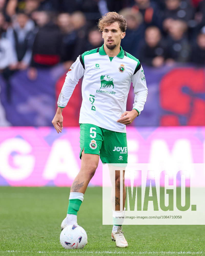 Pablo Ramon of Real Racing Club de Santander in action during the LaLiga EA Sports match between CA Osasuna and Real Racing Club de Santander at El Sadar on October 18, 2026, in Pamplona, Spain. CA Osasuna V Racing De Santander - LaLiga EA Sports - ZUMAa181 20261018_zaa_a181_113
