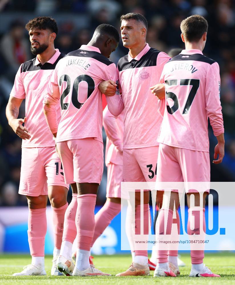 Granit Xhaka of Sunderland and team mates. Bournemouth v Sunderland, Premier League, Football, Vitality Stadium, Bournemouth, UK - 18 Oct 2026Bournemouth Vitality Stadium United Kingdom