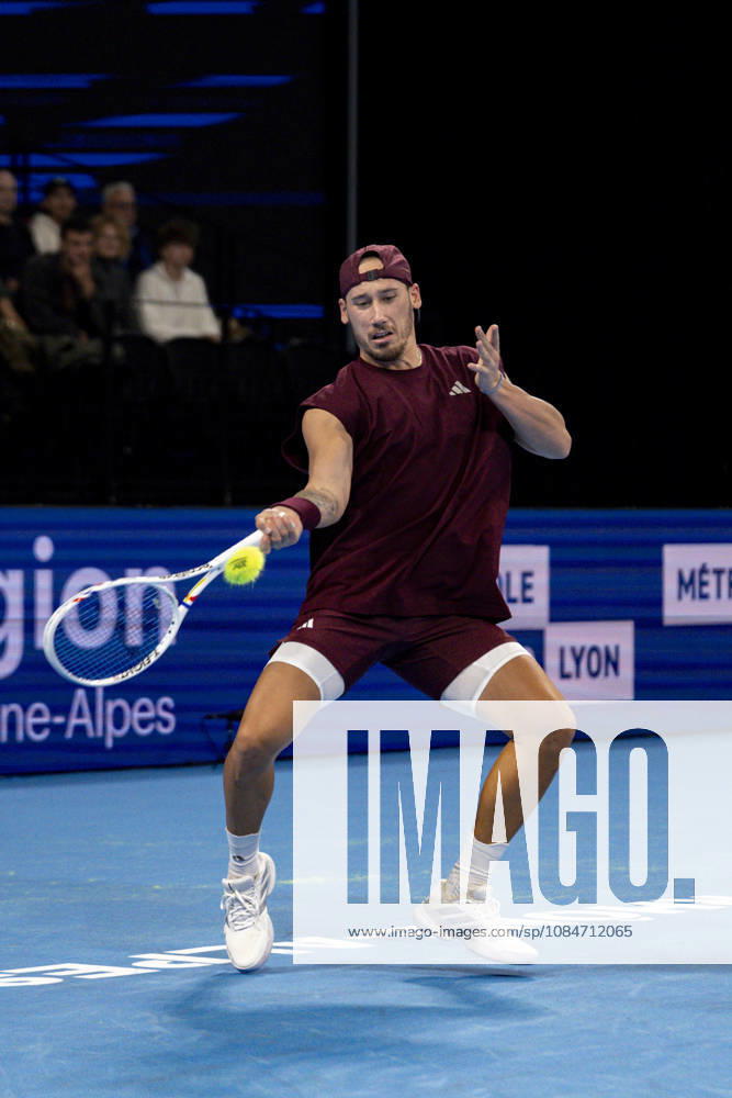 TENNIS : ATP, Tennis Herren 250 - Grand Tennis AURA - Decines (France) 18 10 2026 Kyrian Jacquet (Fra) faces Sascha Gueymard (FRA) during the qualifying tournament of the Auvergne Rhône-Alpes Grand Prix at the LDLC Arena in Décines on October 18, 2026. Photo Sandrine Thesillat PsNewZ