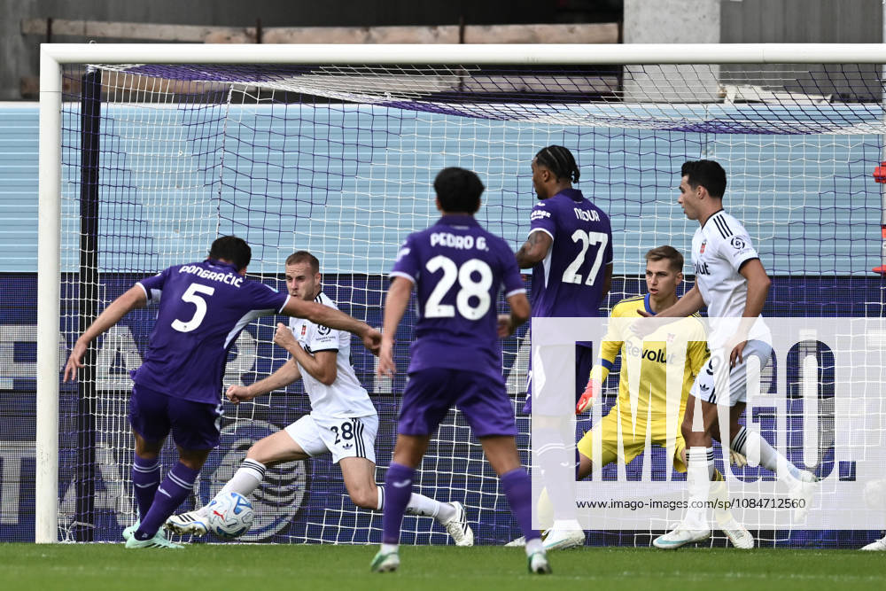 Mp Firenze 18 10 2026 - campionato di calcio serie A Fiorentina-Como foto Matteo Papini Image nella foto: gol Marin Pongracic