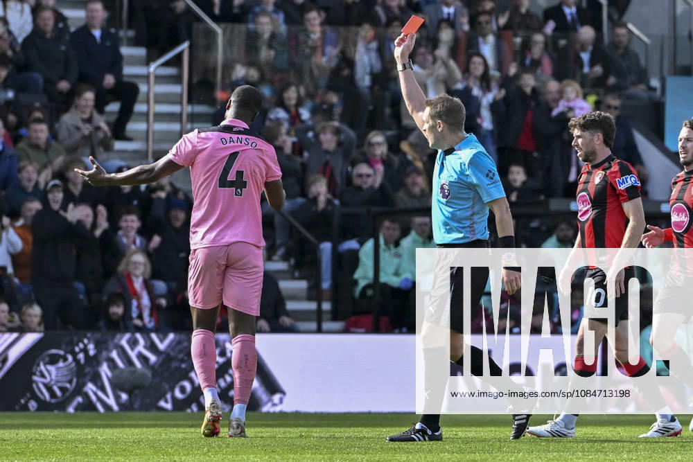 AFC Bournemouth v Sunderland, Premier League Kevin Danso of Sunderland gets given a red card by Referee Craig Pawson during the AFC Bournemouth v Sunderland Premier League match at Vitality Stadium, Bournemouth, England on 18 October 2026 Credit: Andy Thomas Every Second Media Editorial use only. All images are copyright Every Second Media Limited. No images may be reproduced without prior permission. All rights reserved. Premier League and Football League images are subject to licensing agreements with Football DataCo Limited. see https: www.football-dataco.com
