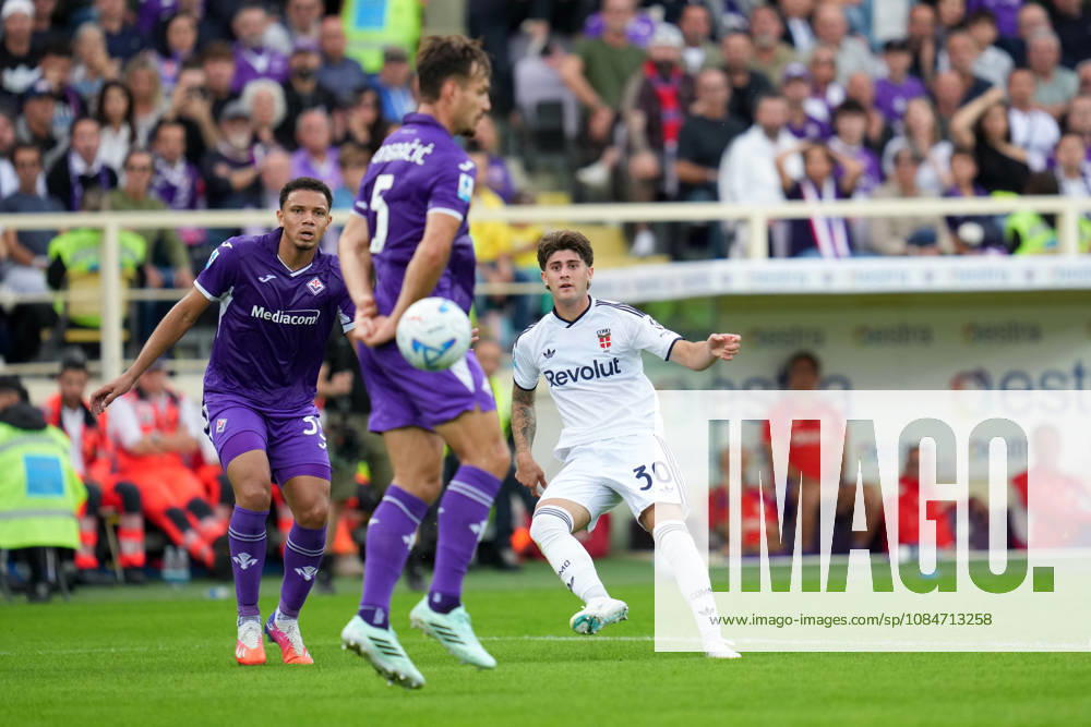 ACF Fiorentina v Como 1907 - Serie A Enilive Mattia Liberali of Como 1907 scores first goal during the Serie A Enilive match between ACF Fiorentina and Como 1907 at Artemio Franchi Stadium on October 18, 2026 in Florence, Italy. Florence Artemio Franchi Stadium Tuscany Italy