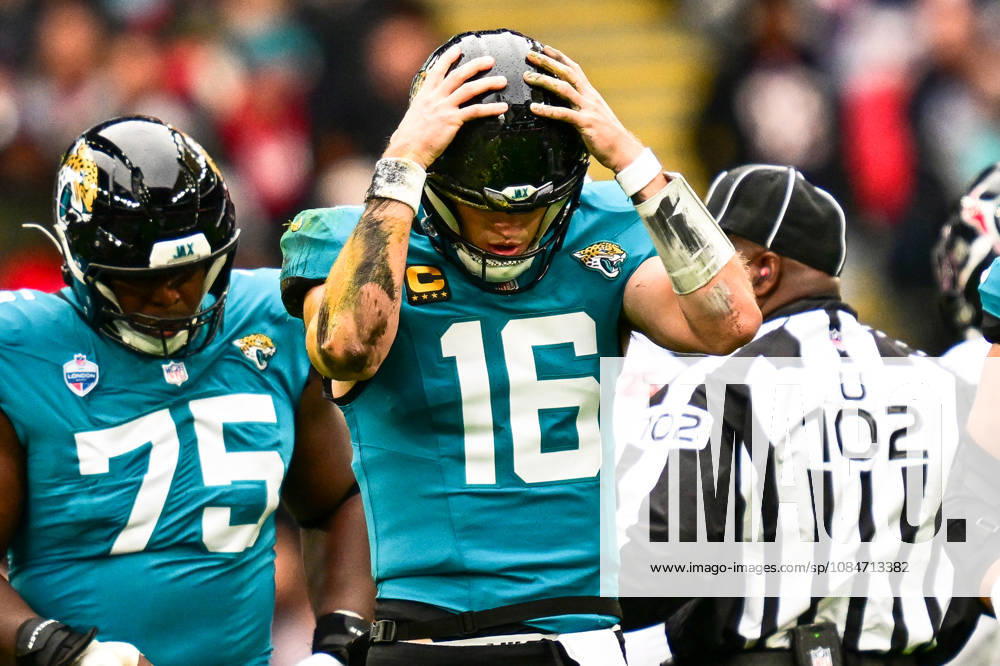 Jacksonville Jaguars v Houston Texans, International Series Trevor Lawrence (16) of Jacksonville Jaguars during the International Series match between Jacksonville Jaguars and Houston Texans at Wembley Stadium, London, UK on 18 October 2026. Editorial use only ,