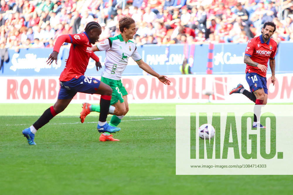ESP: LaLiga EA Sports Atletico Osasuna v Racing Santander Sergio Canales of Racing de Santander during LaLiga EA Sports match between Atletico Osasuna v Racing Santander played at El Sadar Stadium, Pamplona, on October 18 2026 in Spain Spain Soccer