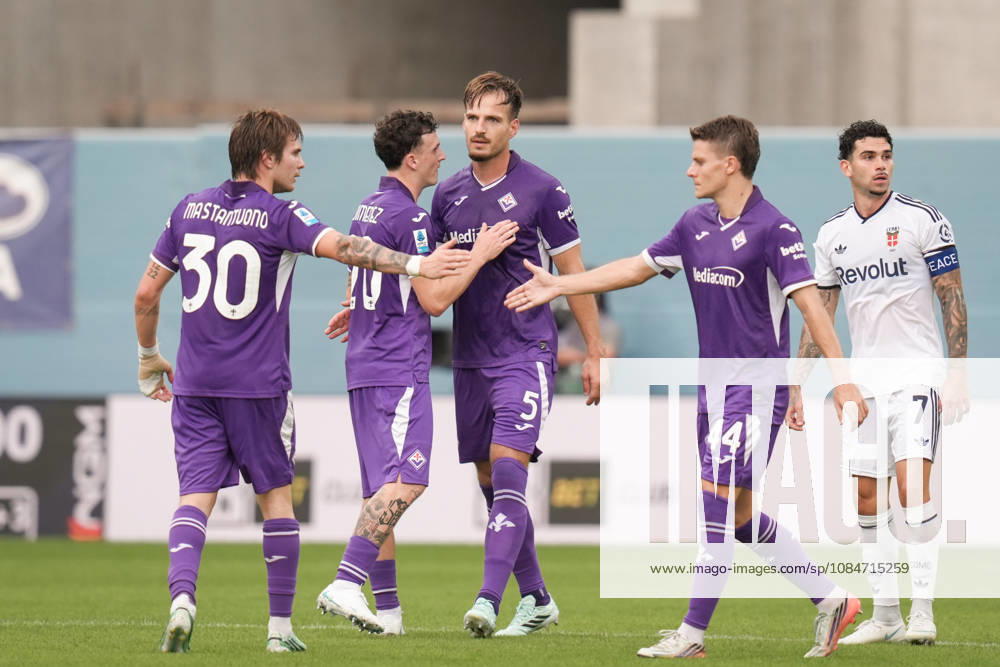 Fiorentina’s Marin Pongracic scores a goal but referee Marco Di Bello cancels the goal during the Serie A soccer match between Fiorentina and Como at the Artemio Franchi Stadium in Florence, north Italy - Sunday, October 18, 2026 -