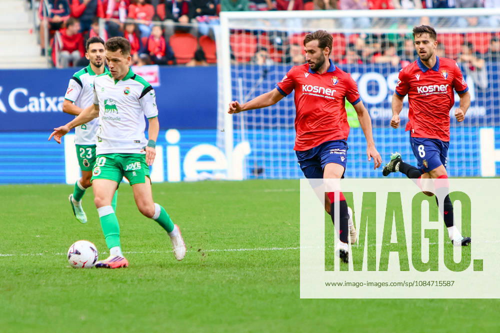 ESP: LaLiga EA Sports Atletico Osasuna v Racing Santander Inigo Vicente of Racing de Santander during LaLiga EA Sports match between Atletico Osasuna v Racing Santander played at El Sadar Stadium, Pamplona, on October 18 2026 in Spain Spain Soccer