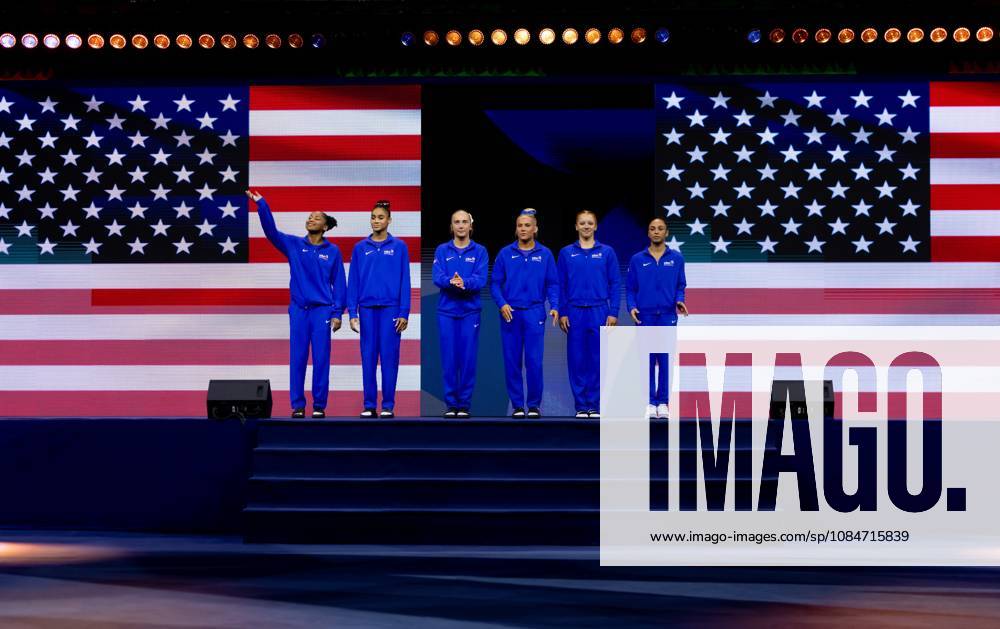 ROTTERDAM - The American gymnasts in action during the qualifications at the World Gymnastics Championships in Rotterdam Ahoy. IRIS VAN DEN BROEK ANP ANPxSportx IVx 572846819 originalFilename: 572846819