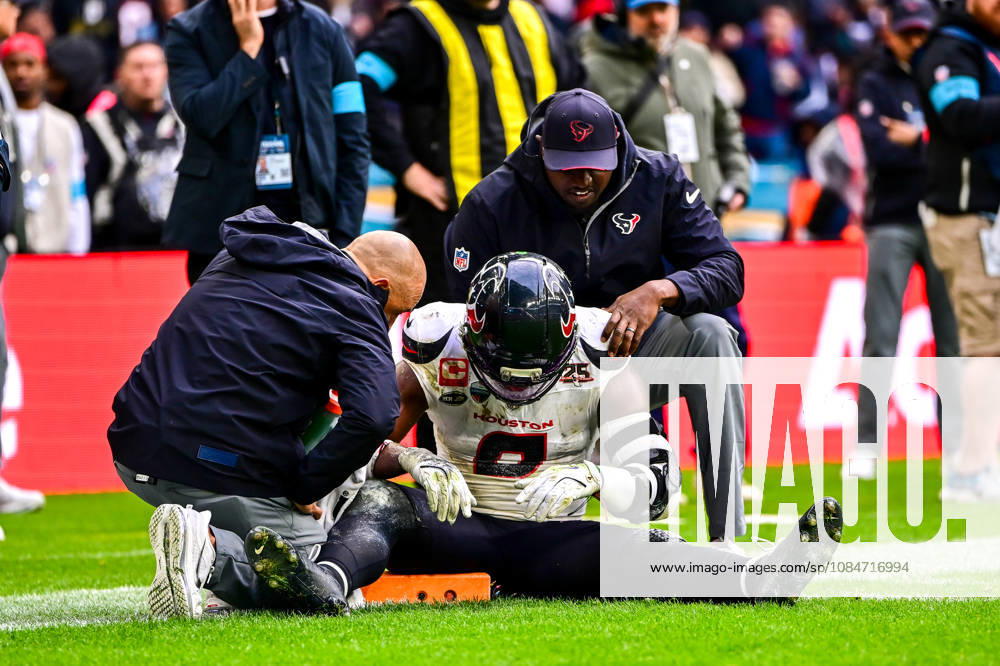 Jacksonville Jaguars v Houston Texans, International Series Azeez Al-Shaair (0) of Houston Texans injury suspected concussion during the International Series match between Jacksonville Jaguars and Houston Texans at Wembley Stadium, London, UK on 18 October 2026. Editorial use only ,