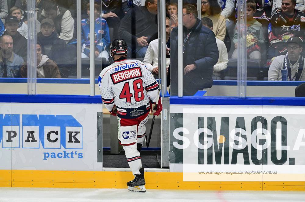 Kassel, Probonio Arena Eishockey DEL 2 Playoff Saison 2026 2027 Kassel Huskies - EV Landshut Wade Bergmann (Landshut)