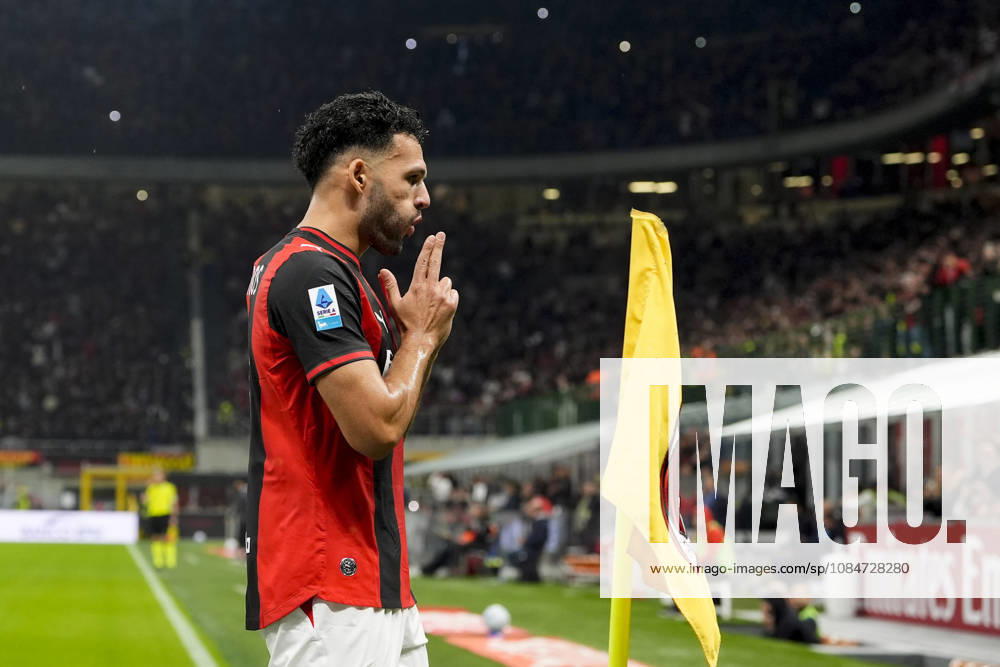 AC Milan s Gonçalo Ramos celebrates after scoring 1-0 during the Serie A soccer match between AC Milan and Atalanta BC at the Giuseppe Meazza Stadium in Milan, Italy - October 18, 2026. - Soccer