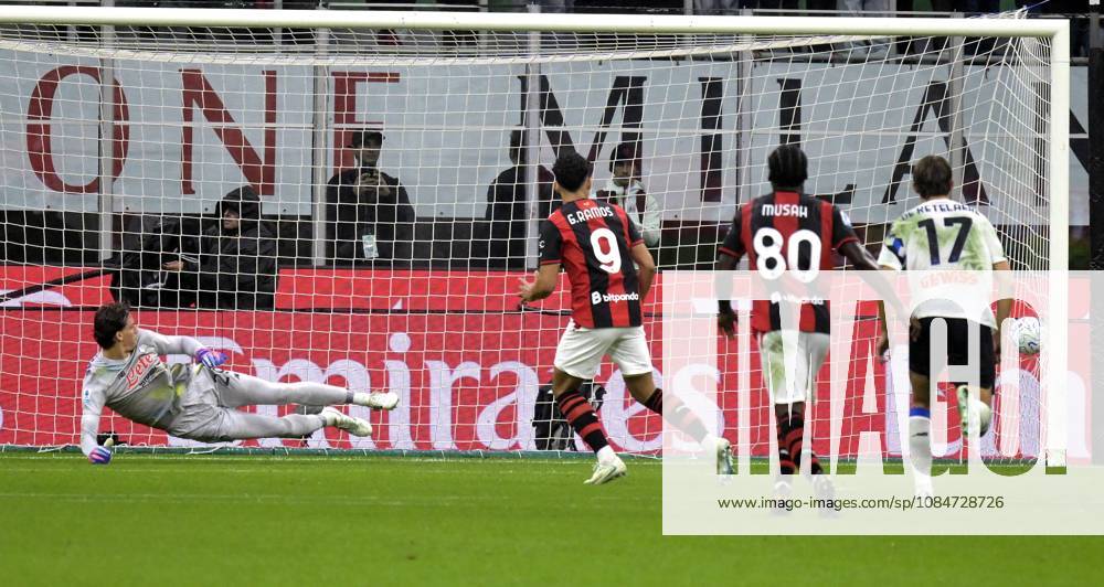 Foto IPP Paolo Bona Milano 18 10 2026 Campionato Serie A di Calcio stagione 2026 2027 partita Milan-Atalanta Nella foto Goncalo Ramos segna il gol del 1-0 su rigore Italy Photo Press Worldwide Copyright italy Italy ITALY