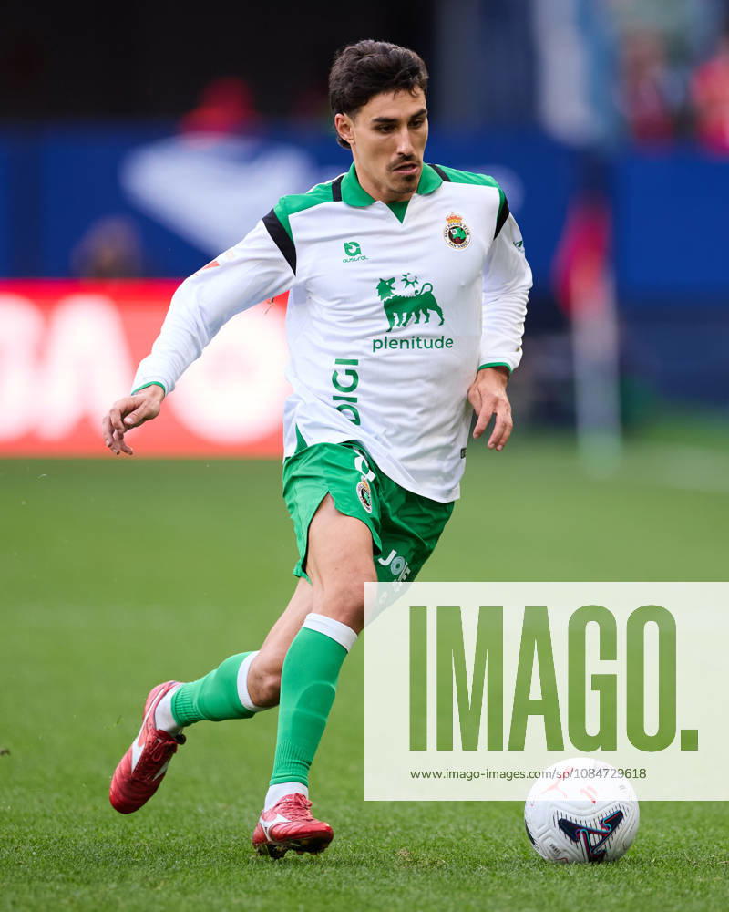 CA Osasuna v Real Racing Club de Santander - LaLiga EA Sports Andre Almeida of Real Racing Club de Santander in action during the LaLiga EA Sports match between CA Osasuna and Real Racing Club de Santander at El Sadar on October 18, 2026, in Pamplona, Spain. Pamplona El Sadar Navarra Spain RL_CAOvRCS_2K26_0038