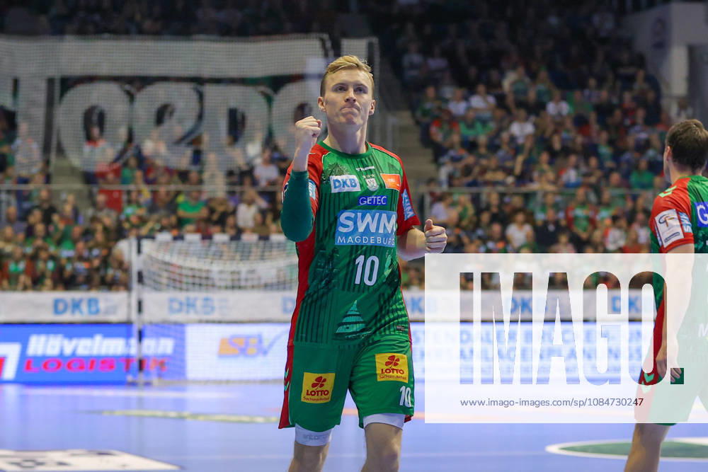 Handball - Opel HBL SC Magdeburg - TVB Stuttgart, v.l. Gisli Thorgeir Kristjansson (Magdeburg, 10) Jubel, Torjubel, jubelt ueber das Tor, celebrate the goal, celebration Magdeburg