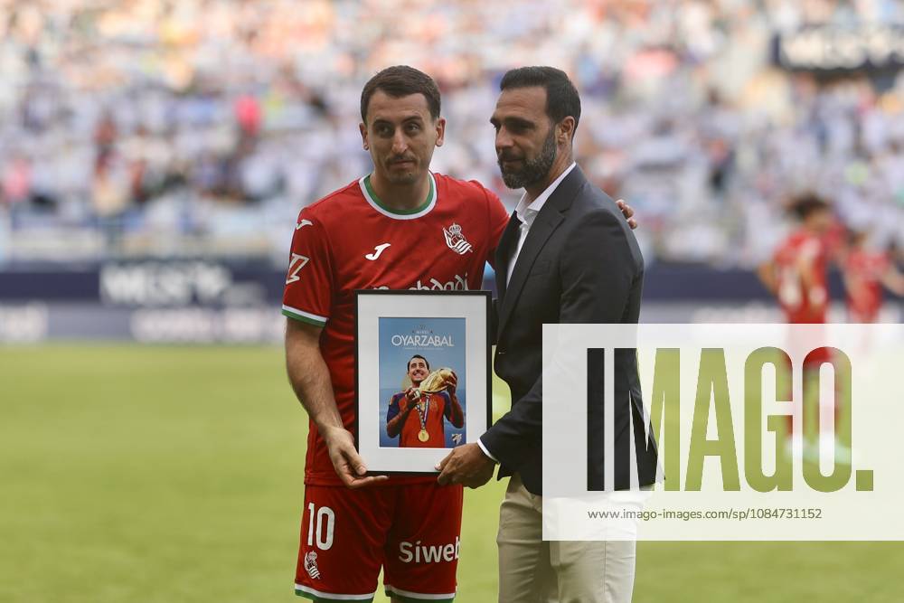 ESP: LaLiga EA Sports Malaga CF v Real Sociedad tribute to Mikel Oyarzabal of Real Sociedad during LaLiga EA Sports match between Malaga CF v Real Sociedad played at La Rosaleda Stadium, Malaga on October 18 2026 in Spain Spain Soccer