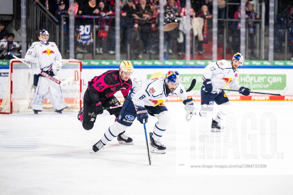 Tobias Rieder (8, RBM ), Nuernberg Ice Tigers vs. Red Bull Muenchen, Eishockey, Penny DEL, 10. Spieltag, 18.10.2026, Nuernberg Ice Tigers vs. Red Bull Muenchen, Eishockey, Penny DEL, 10. Spieltag