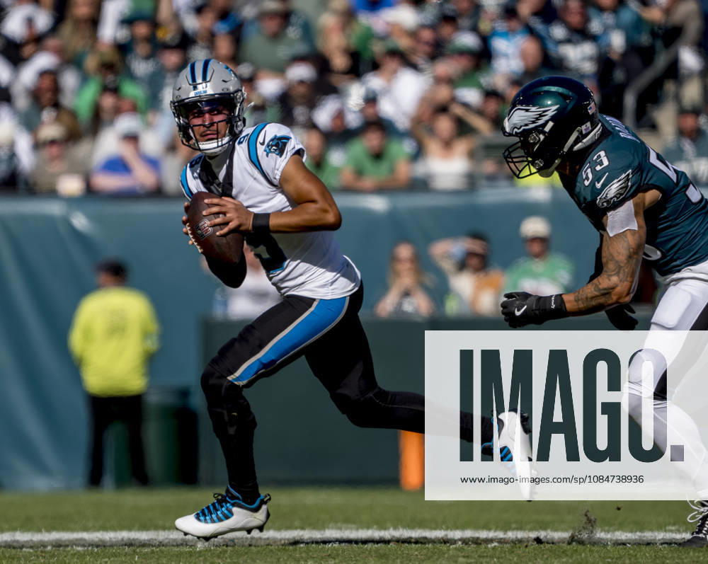 Oct 18, 2026; Philadelphia, PA, USA; Carolina Panthers quarterback Bryce Young (9) scrambles away from Philadelphia Eagles linebacker Zack Baun (53) during the NFL, American Football Herren, USA football matchup between the Carolina Panthers and Philadelphia Eagles at Lincoln Financial Field. Mandatory Credit: -Cal Media NFL 2026: Panthers Vs Eagles OCT 18 - ZUMAcs17 20261018_faf_cs17_028