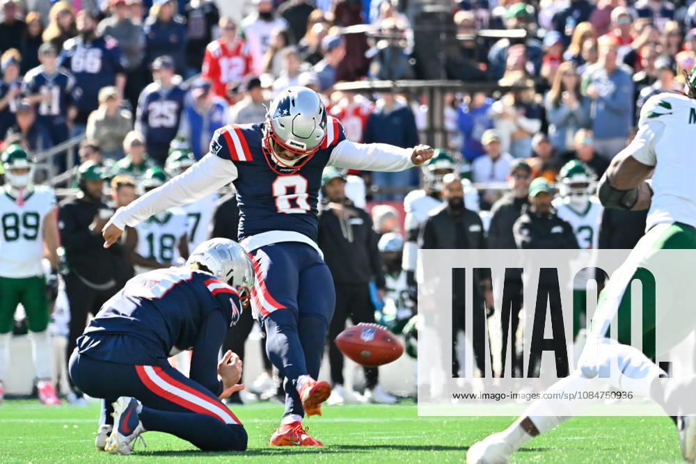 Oct 18, 2026; Foxborough, MA, USA; New England Patriots kicker Andy Borregales (8) kicks an extra point against the New York Jets during the first half at Gillette Stadium. Mandatory Credit: -Cal Media Foxborough USA - ZUMAc04_ 20261018_zma_c04_067