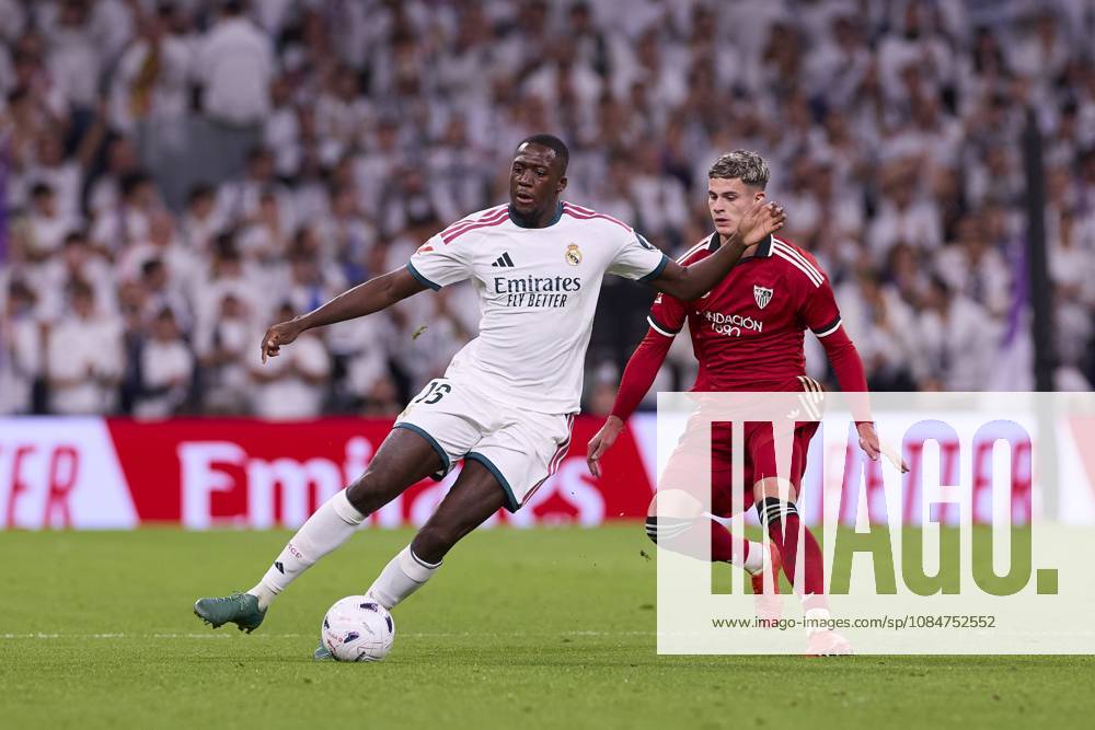 Ibrahima Konate (Real Madrid CF) and Robert Ure (Sevilla FC) are seen in action during the LaLiga EA SPORTS 2026 2027 match between Real Madrid CF and Sevilla FC..Final score: Real Madrid CF 4-1 Sevilla FC. LaLiga EA SPORTS 2026 2027 - Real Madrid CF And Sevilla FC In Madrid, Spain - 18 Oct 2026 - ZUMAs197 20261018_aaa_s197_233