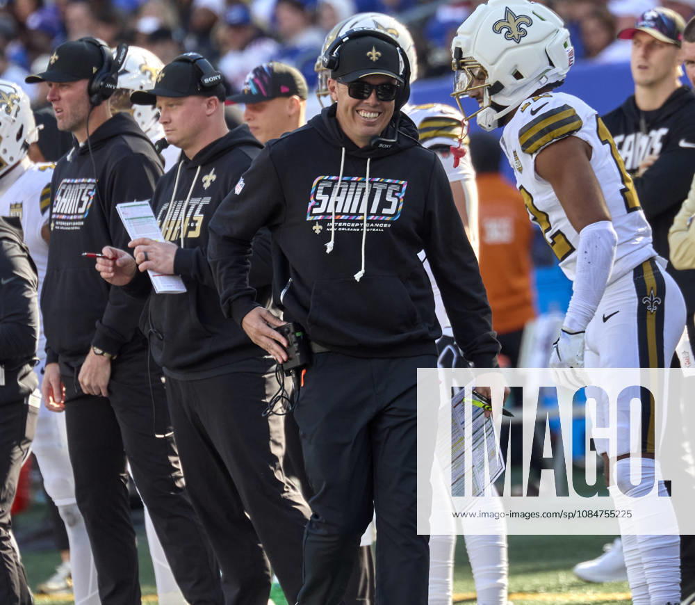 NFL, American Football Herren, USA 2026: Saints Vs Giants SEP 13 New Orleans Saints head coach Kellen Moore is all smiles during a NFL game against the New York Giants at MetLife Stadium in East Rutherford, New Jersey. Duncan Williams CSM (Credit Image: Duncan Williams Cal Media) East Rutherford New Jersey United States