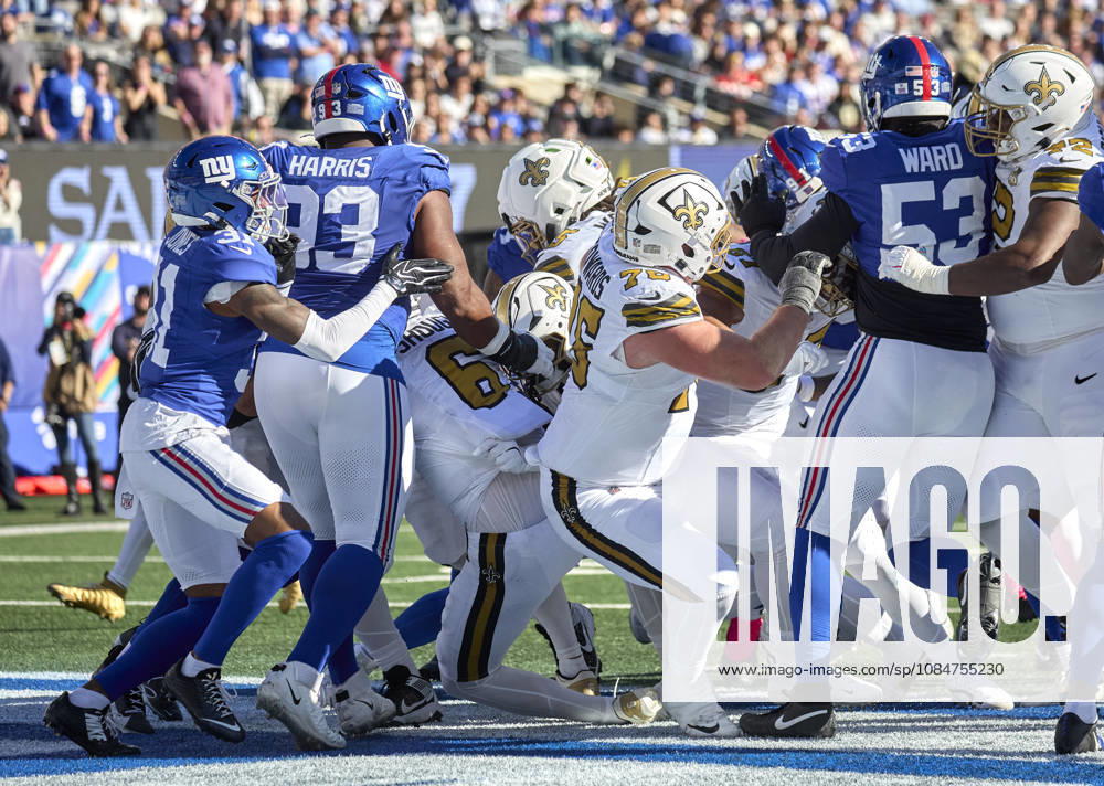 NFL, American Football Herren, USA 2026: Saints Vs Giants SEP 13 New Orleans Saints quarterback Tyler Shough (6) scores a touchdown against the New York Giants during a NFL game at MetLife Stadium in East Rutherford, New Jersey. Duncan Williams CSM (Credit Image: Duncan Williams Cal Media) East Rutherford New Jersey United States