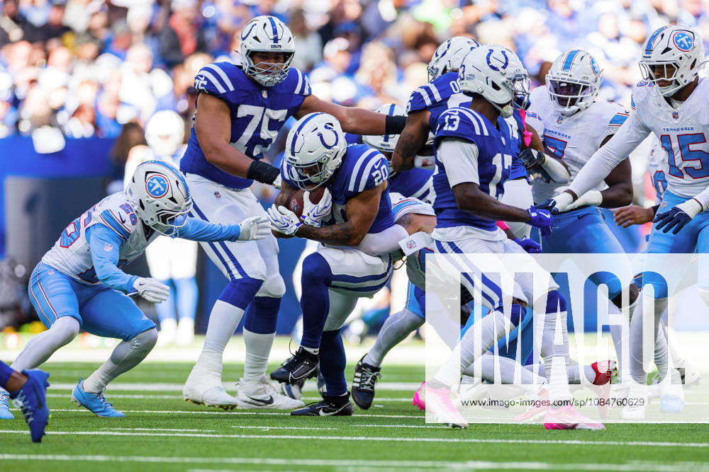 NFL, American Football Herren, USA 2026: Titans Vs Colts OCT 18 Oct 18, 2026; Indianapolis, IN, USA; Indianapolis Colts running back Seth McGowan (20) runs with the ball during NFL game action against the Tennessee Titans at Lucas Oil Stadium. Mandatory Credit: John Mersits-Cal Media (Credit Image: Â John Mersits Cal Sport Media) Indianapolis In USA