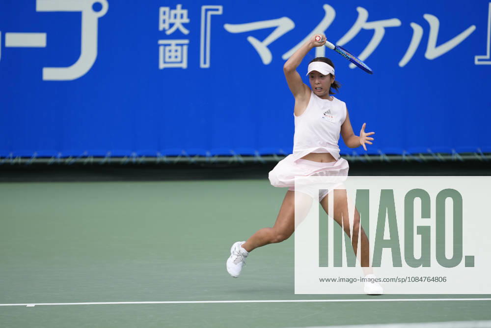 WTA, Tennis Damen Kinoshita Group Japan Open - Day 1 Mai Hontama of Japan competes in her round of 32 singles match against Viktorija Golubic of Switzerland at the 2026 Kinoshita Group Japan Open Women s tennis tournament at Utsubo Tennis Center in Osaka, Japan, on October 19, 2026. Osaka Japan
