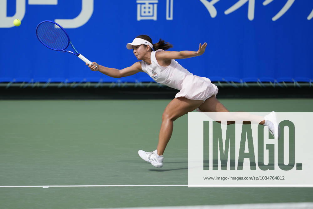 WTA, Tennis Damen Kinoshita Group Japan Open - Day 1 Mai Hontama of Japan competes in her round of 32 singles match against Viktorija Golubic of Switzerland at the 2026 Kinoshita Group Japan Open Women s tennis tournament at Utsubo Tennis Center in Osaka, Japan, on October 19, 2026. Osaka Japan