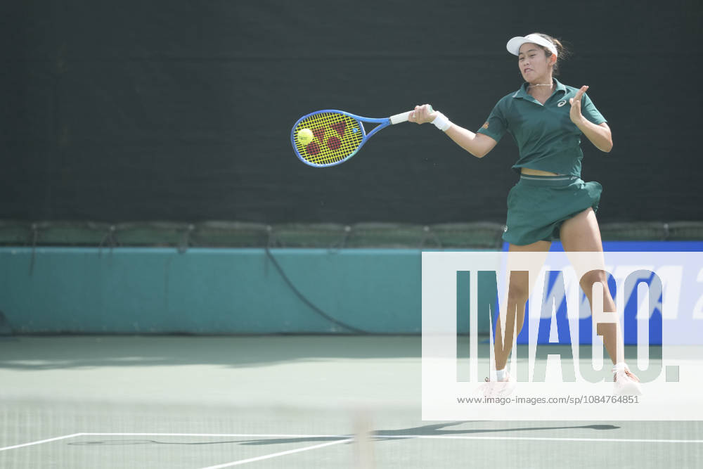 WTA, Tennis Damen Kinoshita Group Japan Open - Day 1 Lanlana Tararudee of Thailand plays during her round of 32 singles match against Kaitlin Quevedo of Spain at the 2026 Kinoshita Group Japan Open Women s tennis tournament at Utsubo Tennis Center in Osaka, Japan, on October 19, 2026. Osaka Japan
