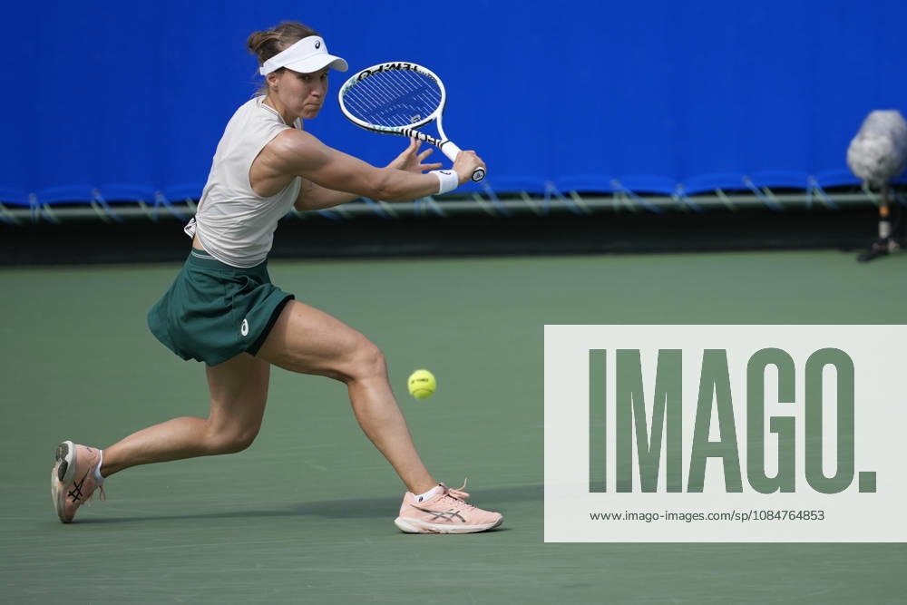 WTA, Tennis Damen Kinoshita Group Japan Open - Day 1 Viktorija Golubic of Switzerland plays during her round of 32 singles match against Mai Hontama of Japan at the 2026 Kinoshita Group Japan Open Women s tennis tournament at Utsubo Tennis Center in Osaka, Japan, on October 19, 2026. Osaka Japan