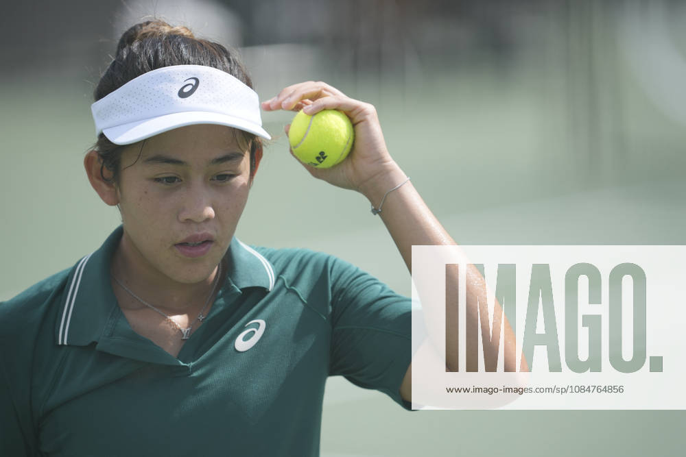 WTA, Tennis Damen Kinoshita Group Japan Open - Day 1 Lanlana Tararudee of Thailand competes in her round of 32 singles match against Kaitlin Quevedo of Spain at the 2026 Kinoshita Group Japan Open Women s tennis tournament at Utsubo Tennis Center in Osaka, Japan, on October 19, 2026. Osaka Japan