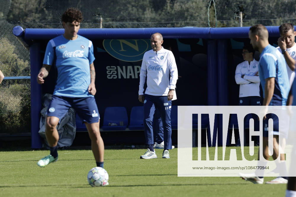 Training session SSC Napoli Napolis Italian coach Massimiliano Allegri during of the UEFA Champions League group stage matchday 3 fixture between SSC Napoli and Bodo Glimt at the SSC Napoli training centre in Castelvoturno, Caserta, on 19, October, 2026. _BPH9653