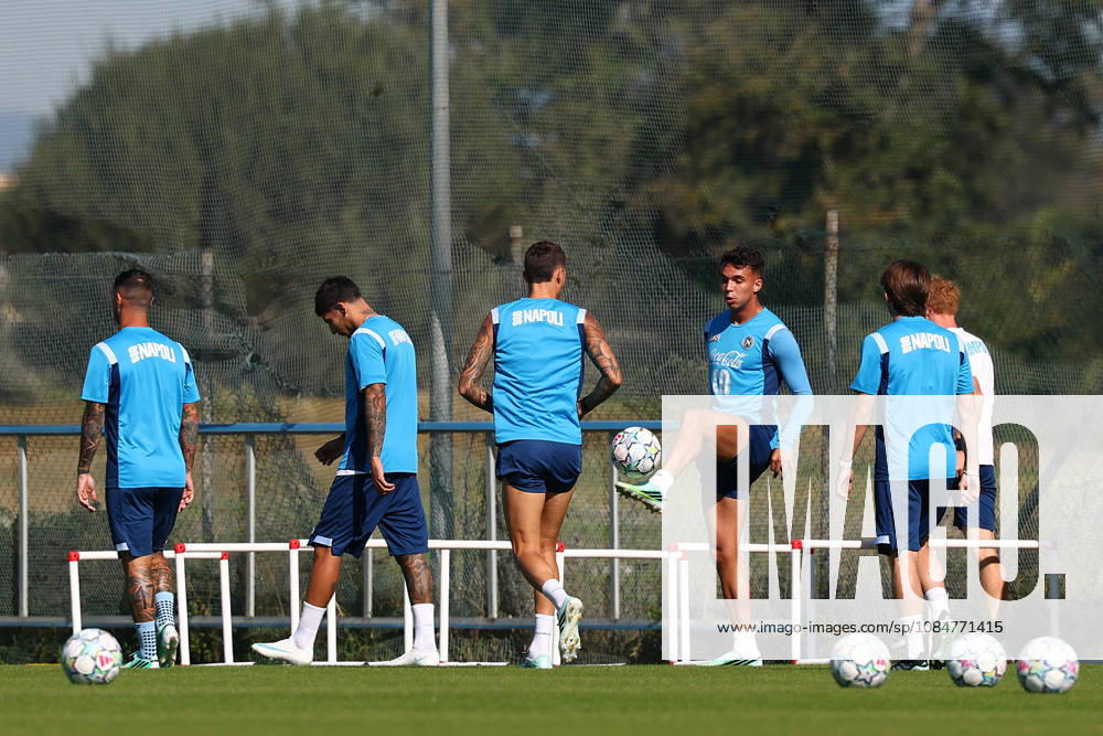 Napoli’s Giovane During training at the SSC Napoli sports center, Champions League Napoli - Bodo Glimt Castel Volturno (CE) on October 19 , 2026