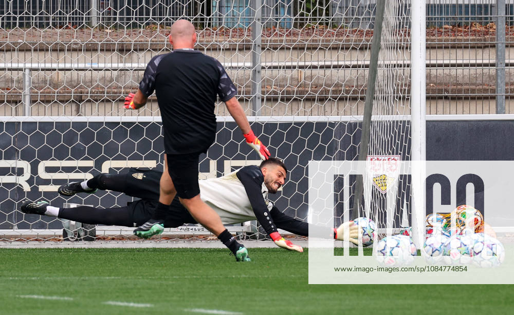Stuttgart, Fußball UEFA Champions League, Saison 2026-2027, VfB Stuttgart Training, Fabian Bredlow