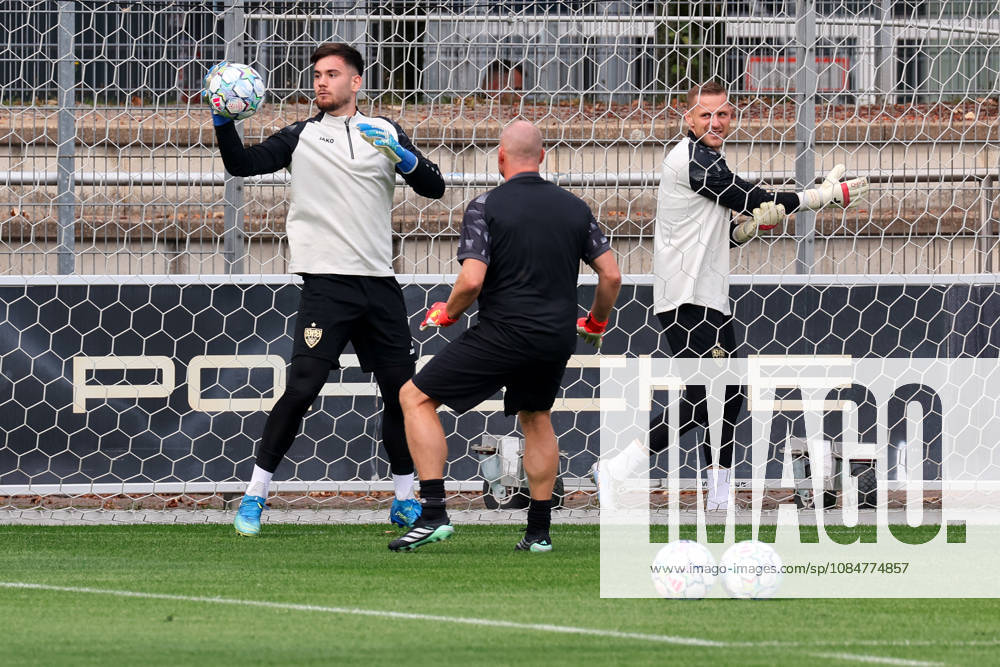 Stuttgart, Fußball UEFA Champions League, Saison 2026-2027, VfB Stuttgart Training, Dennis Seimen