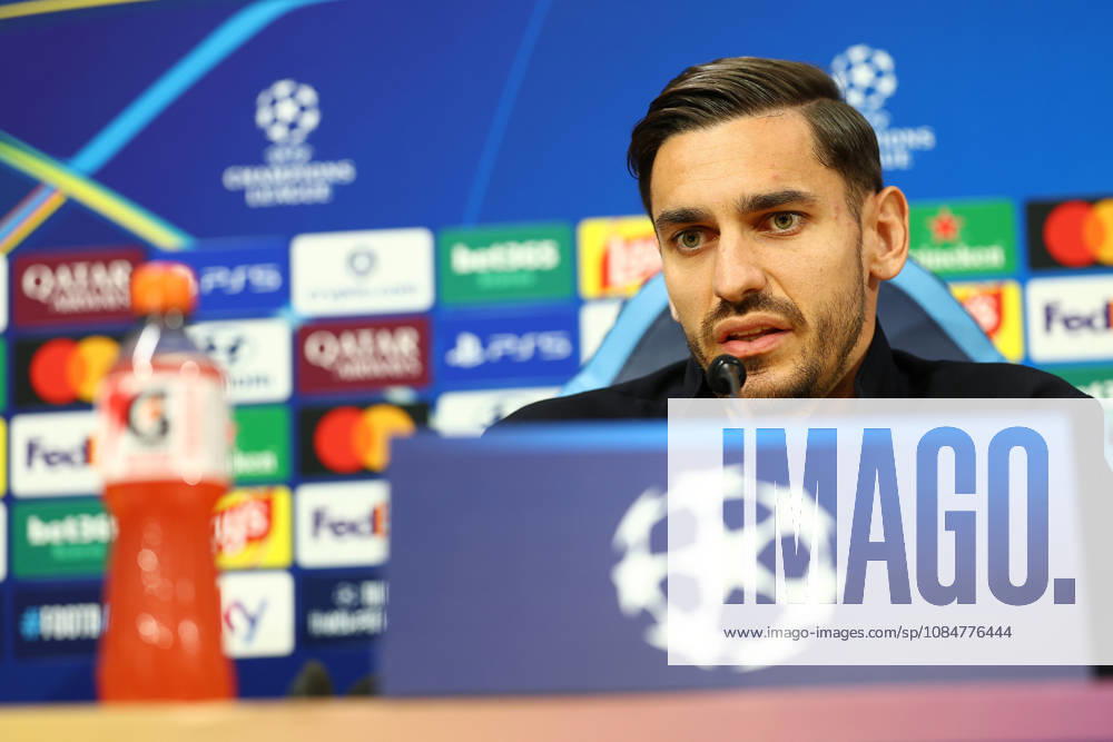 Napoli’s goalkeeper Alex Meret During the Napoli-Bodo Glimt Champions League press conference, PK, Pressekonferenz in the press room at the Diego Armando Maradona Stadium on October 19, 2026.
