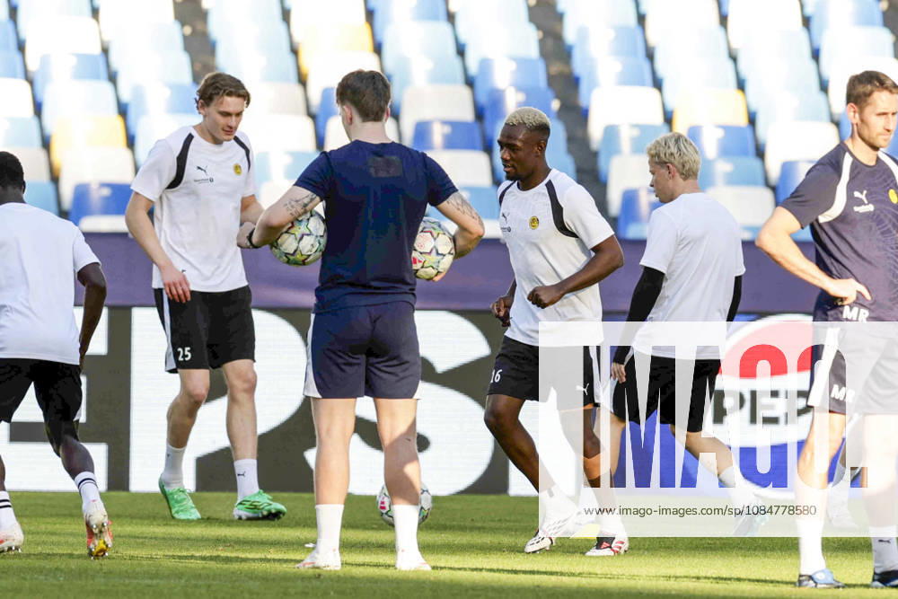 Training session Bodo Glimt Bodo Glimt s Norwegian midfielder Isak Dybvik Maetta and Bodo Glimt s Norwegian midfielder Joshua Kitolano during training of the UEFA Champions League Bodo Glimt against SSC Napoli at Diego Armando Maradona Stadium on October, 19, 2026 in Naples, _BPH0300