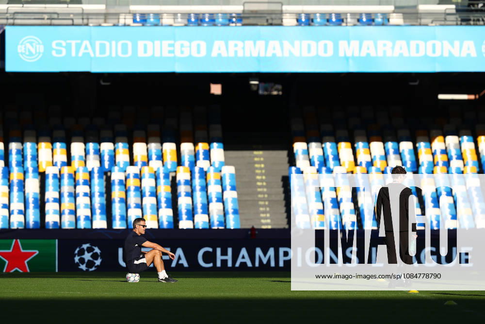 Bodo Glimt s head coach Kjetil Knutsen During the Napoli-Bodo Glimt Champions League , Bodø Glimt training sessionat the Diego Armando Maradona Stadium on October 19, 2026.