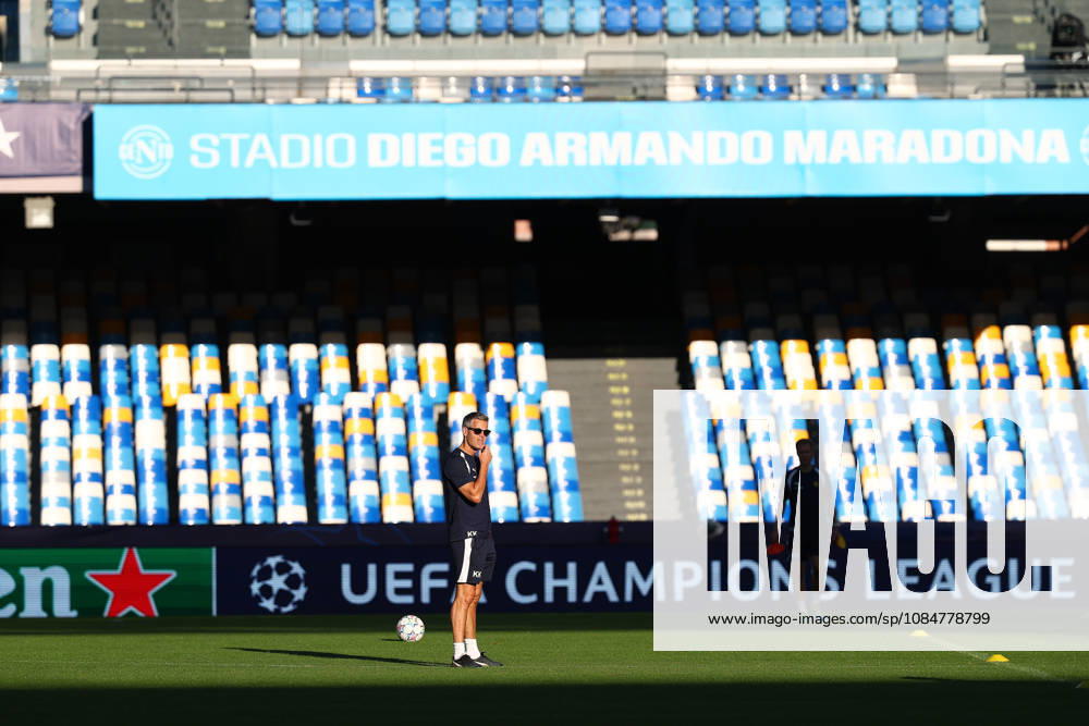 Bodo Glimt s head coach Kjetil Knutsen During the Napoli-Bodo Glimt Champions League , Bodø Glimt training sessionat the Diego Armando Maradona Stadium on October 19, 2026.